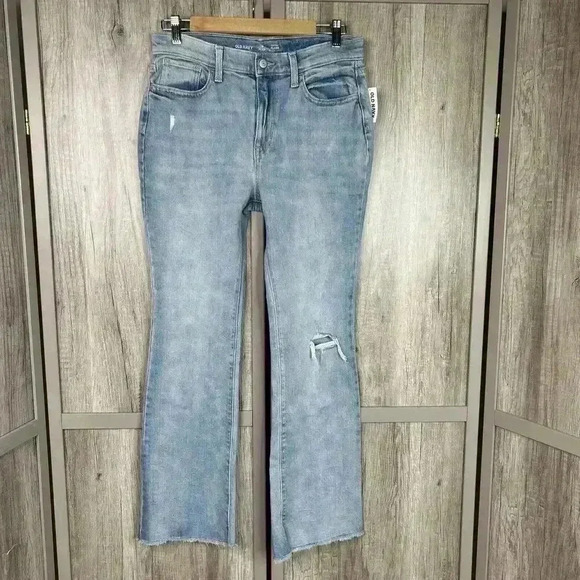 Old Navy Jeans Size 16 High Rise Flare Light Wash Distressed Raw Hem - Picture 1 of 11